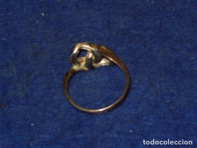 Joyeria: ANILLO DE PLATA CON BRILLANTITOS. - Foto 3