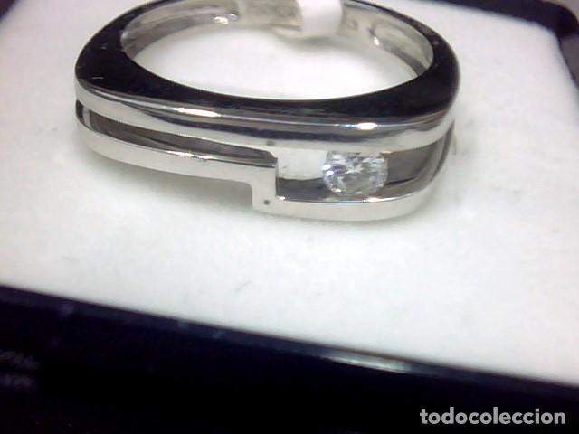 Joyeria: anillo oro blanco 18 kl y diamante - Foto 6