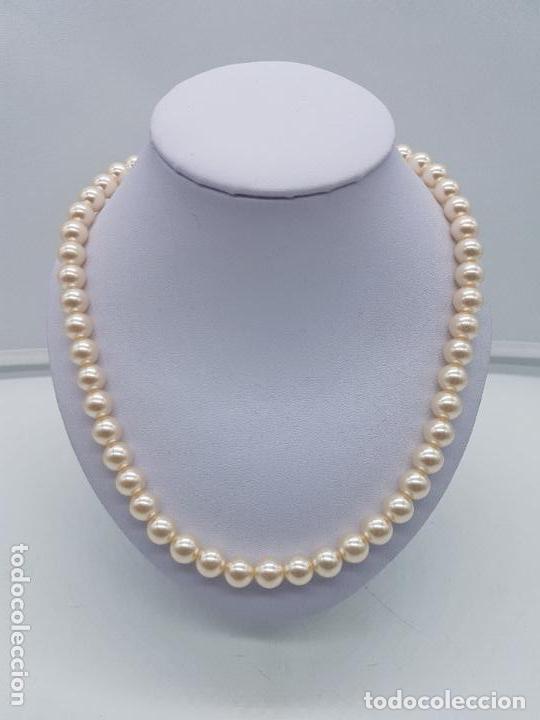Joyeria: Precioso collar de perlas con cierre de ba&ntilde;o de oro. - Foto 1