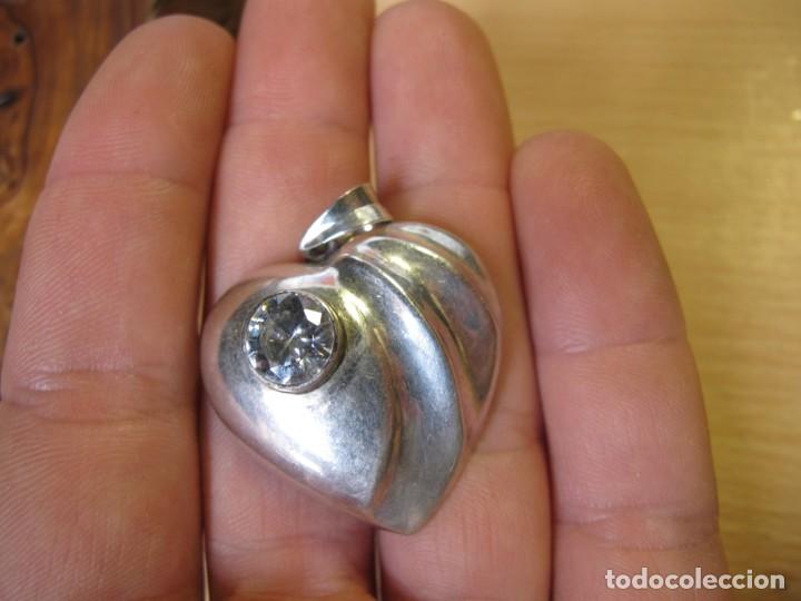 Joyeria: Colgante en plata de ley con forma de coraz&oacute;n y cristal. - Foto 4