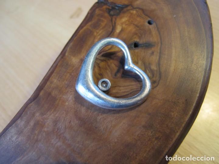 Joyeria: Colgante en forma de coraz&oacute;n con cristalito. En plata de ley - Foto 2