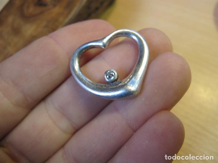 Joyeria: Colgante en forma de coraz&oacute;n con cristalito. En plata de ley - Foto 3