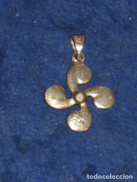 Joyeria: COLGANTE LAUBURU DE PLATA. - Foto 3