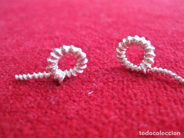Joyeria: PENDIENTES DE PLATA DE LEY ESTRIADOS CON FORMA DE CUERNO - Foto 6