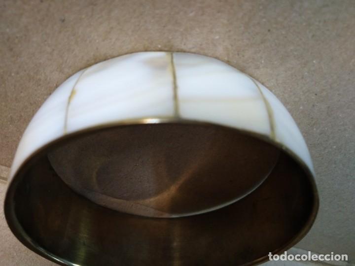 Joyeria: Pulsera de nacar y metal - Foto 2