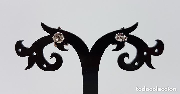 Joyeria: Antiguos pendientes en plata de ley contrastada de bot&oacute;n con forma de estrella. - Foto 4