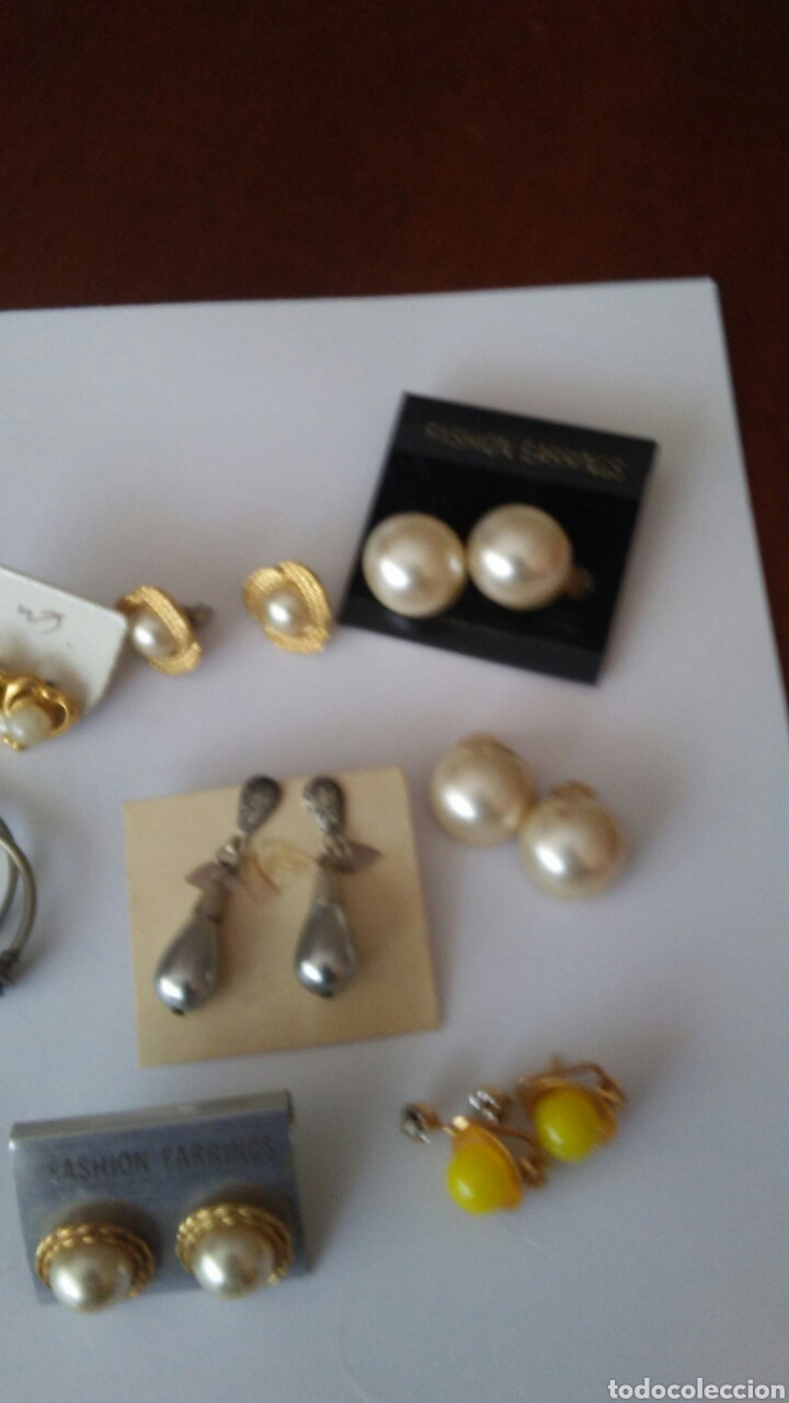 Joyeria: Lote de pendientes a&ntilde;os 60 - Foto 1