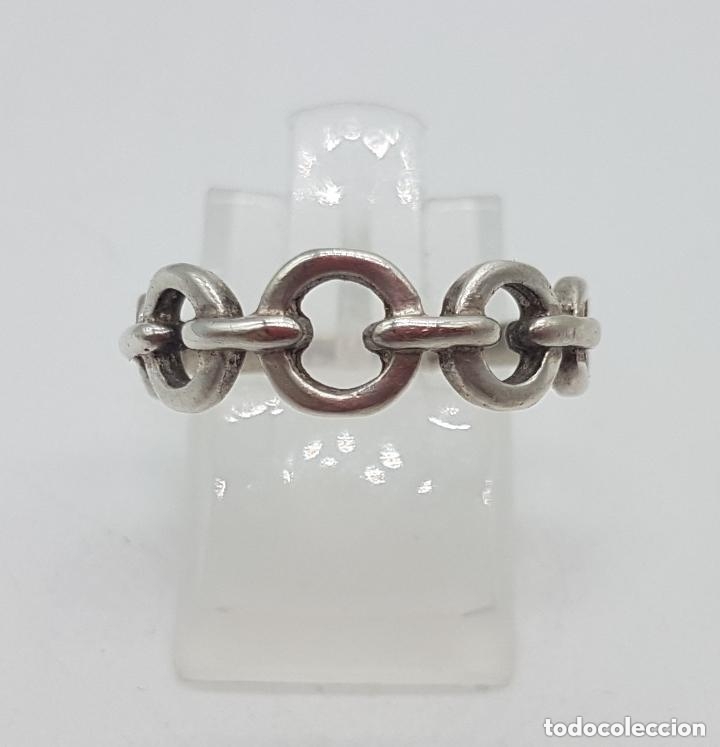 Joyeria: Antiguo y original anillo de plata 925 con forma se cadena. - Foto 6
