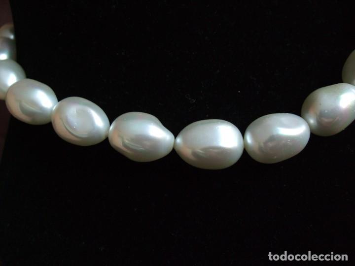 Joyeria: COLLAR DE PERLAS CURIOSA FORMA OVALADA . CIERRE MOSQUETON - Foto 1