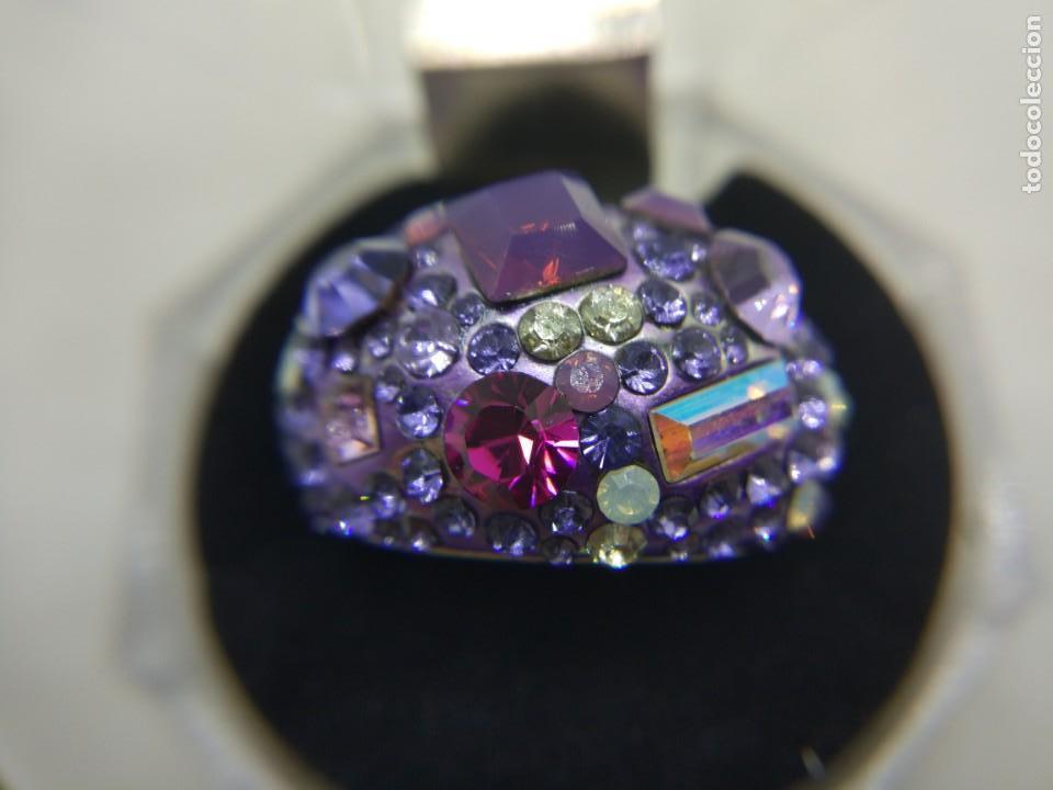 Joyeria: ANILLO CHAPADO ORO BLANCO CON PEDRERIA - Foto 1