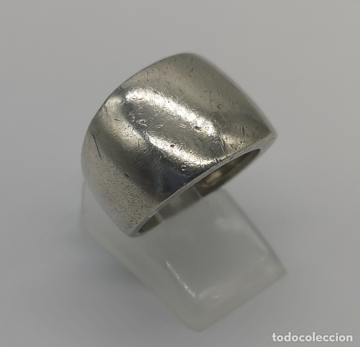 Joyeria: Anillo antiguo en plata de ley maciza contrastada . - Foto 1