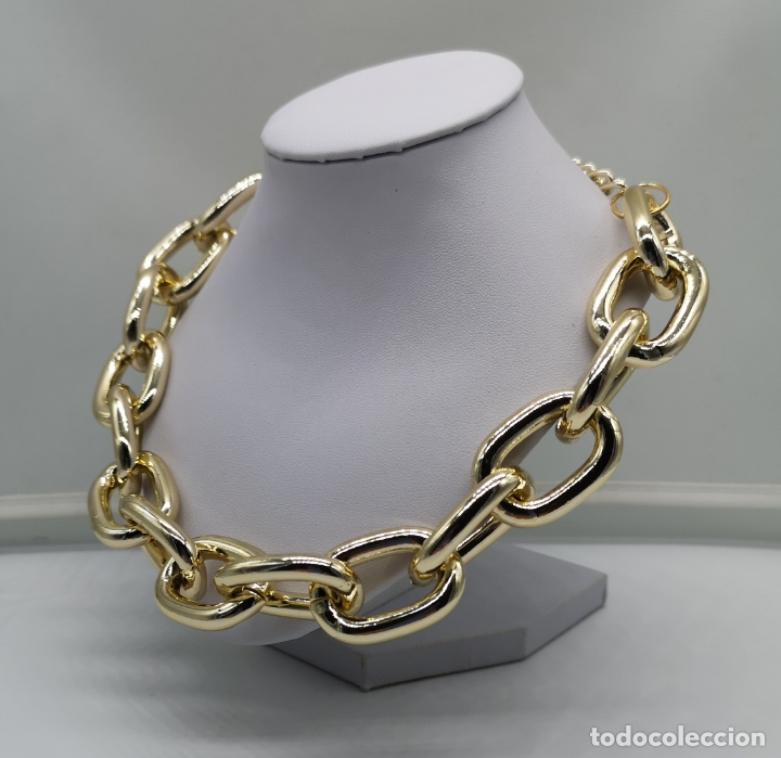 Joyeria: Moderna y sofisticada gargantilla de grandes argollas con ba&ntilde;o de oro . - Foto 2