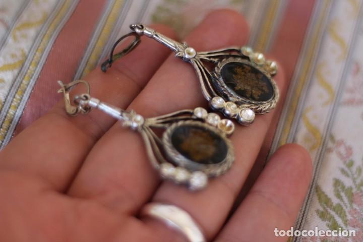 Joyeria: PENDIENTES MODERNISTAS CON FLORES EN INTERIOR - Foto 1
