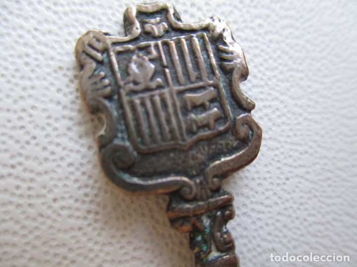 Joyeria: CUCHARILLA CON CONTRASTES Y ESCUDO- 8.5 CM. - Foto 1
