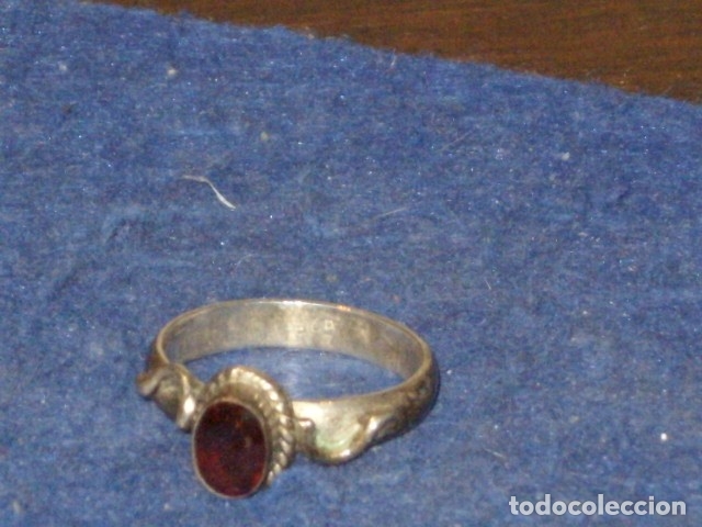 Joyeria: ANILLO DE PLATA CON PIEDRA GRANATE. - Foto 2