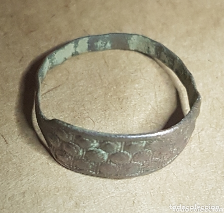 Joyeria: Antiguo anillo siglo XVIII - Foto 2