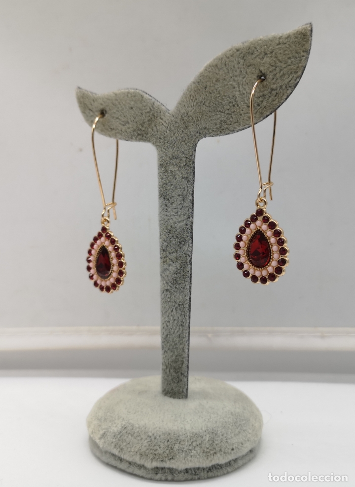 Joyeria: Pendientes de estilo imperial con ba&ntilde;o de oro, simil de rubis y perlas . - Foto 4