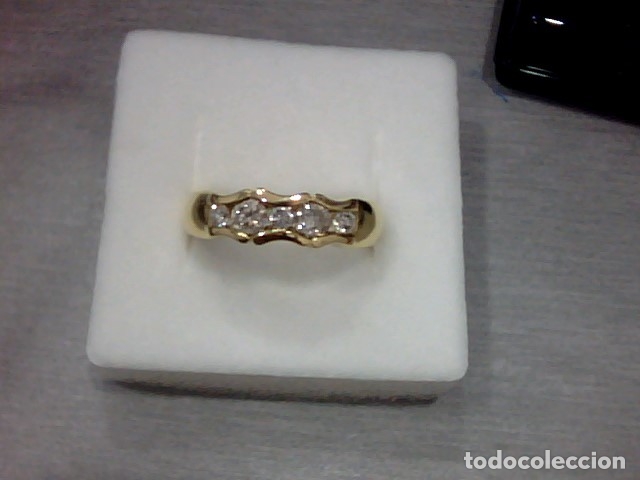 Joyeria: anillo oro 18 kl y cinco diamantes - Foto 1