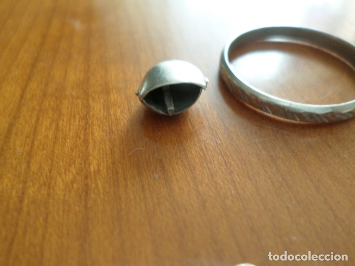 Joyeria: LOTE MEDALLAS-ANILLO-MINI CAMPANILLA - Foto 2