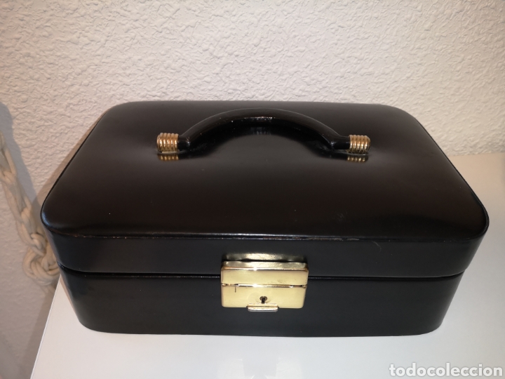Joyeria: Joyero de piel antiguo - Foto 1