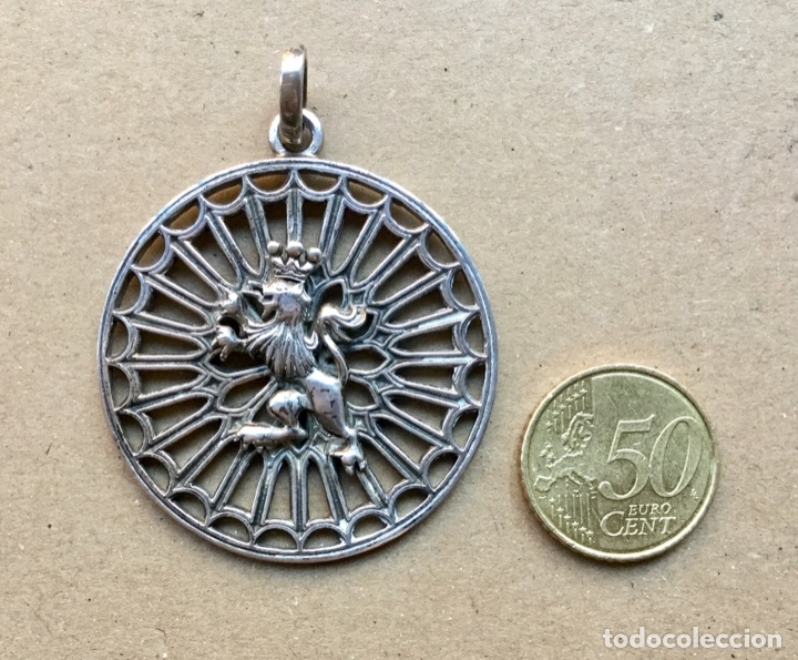 Joyeria: Gran Colgante. Roset&oacute;n Oeste con le&oacute;n. Plata Ley - Foto 1