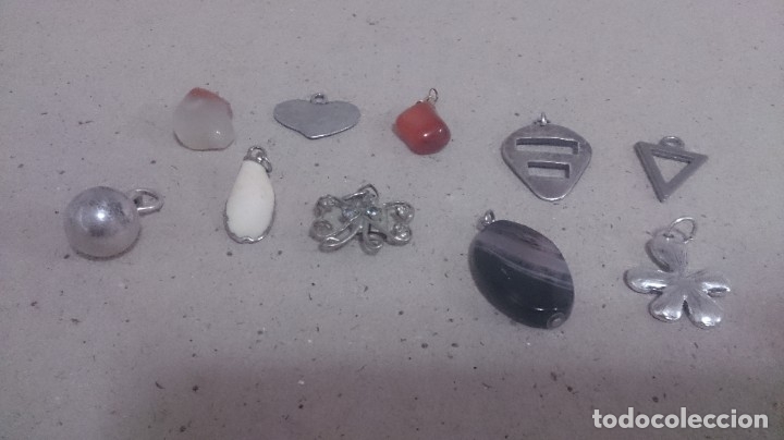 Joyeria: 10 colgantes variados. 167 - Foto 2