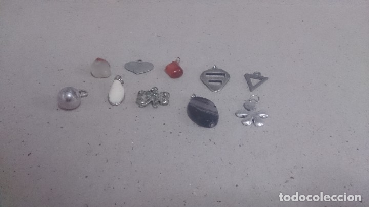 Joyeria: 10 colgantes variados. 167 - Foto 3