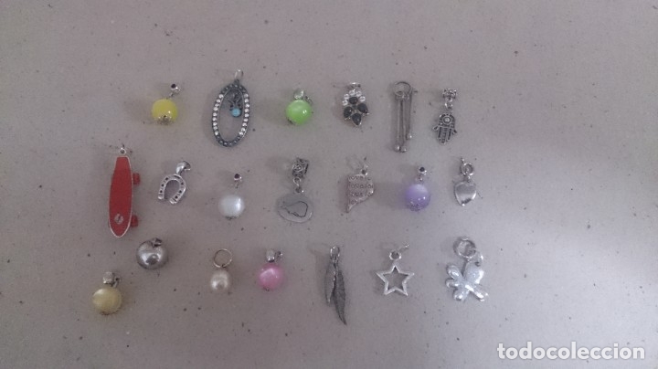 Joyeria: 20 colgantes variados. 168 - Foto 1