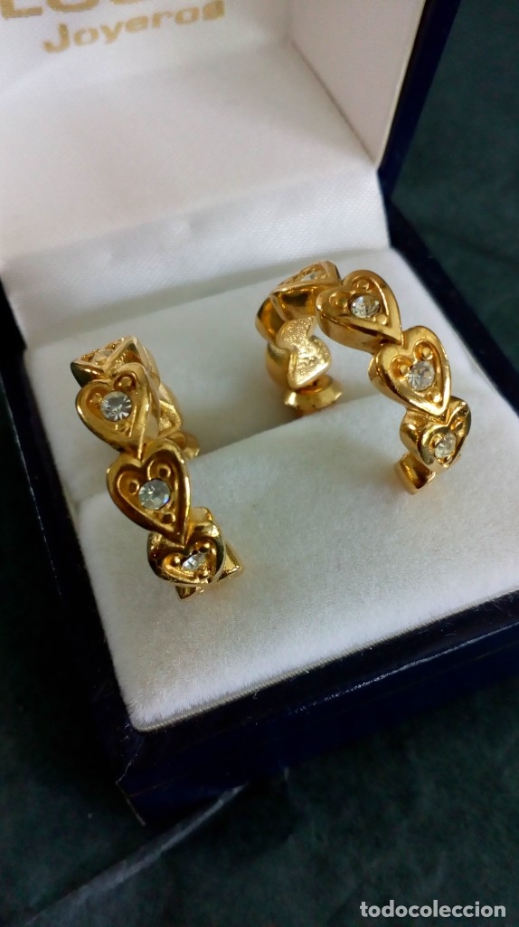Joyeria: PRECIOSOS PENDIENTES DORADOS DE CORAZONES