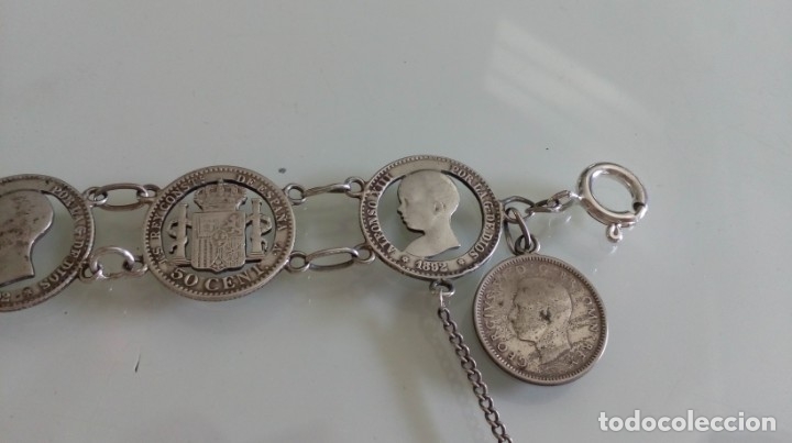 Joyeria: PULSERA DE PLATA DE MONEDAS TROQUELADAS Y DIJES - Foto 5