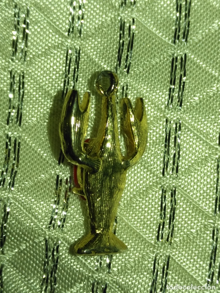 Joyeria: COLGANTE CON FORMA DE LANGOSTA 2,2 CM DE LARGO APROXIMADAMENTE - Foto 2