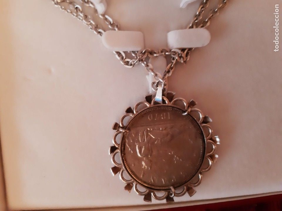 Joyeria: Colgante de plata con moneda de 1870 - Foto 4