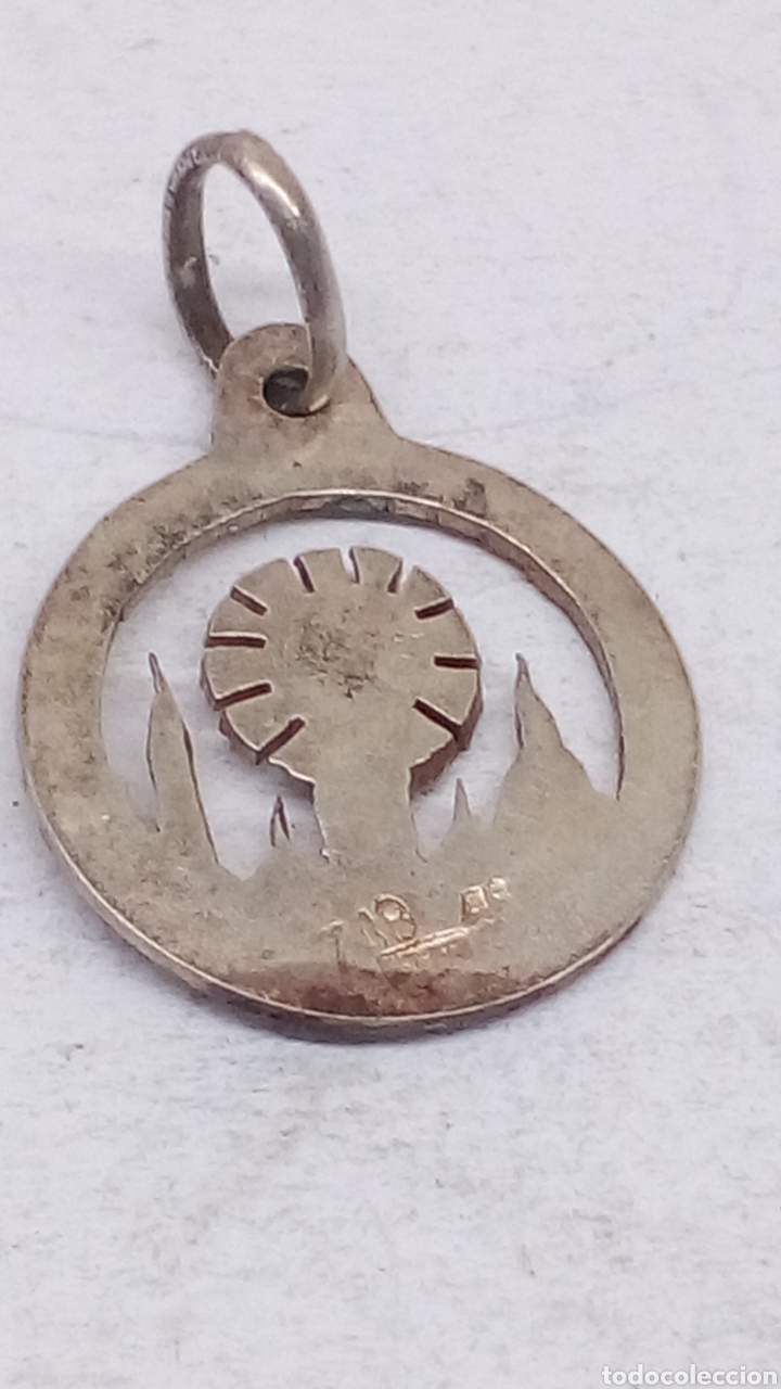 Joyeria: Medalla de plata religiosa - Foto 2