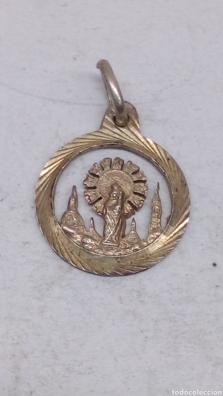 Joyeria: Medalla de plata religiosa - Foto 1