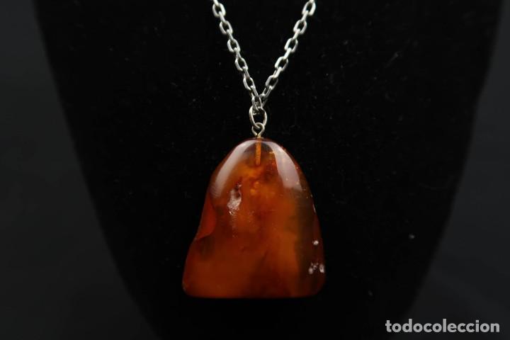 Joyeria: Antiguo Colgante de Ambar con cadena de Plata - Foto 1