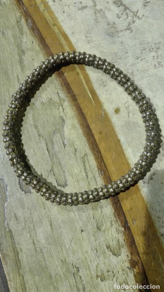 Joyeria: Pulsera extensible de metal dorado - Foto 1