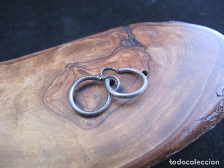 Joyeria: Peque&ntilde;os pendientes en forma de aro en plata - Foto 1