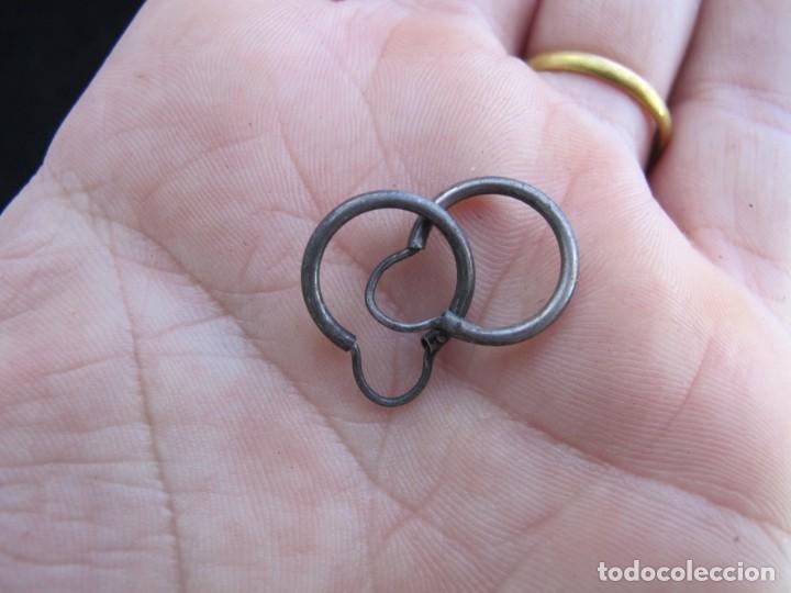 Joyeria: Peque&ntilde;os pendientes en forma de aro en plata - Foto 3
