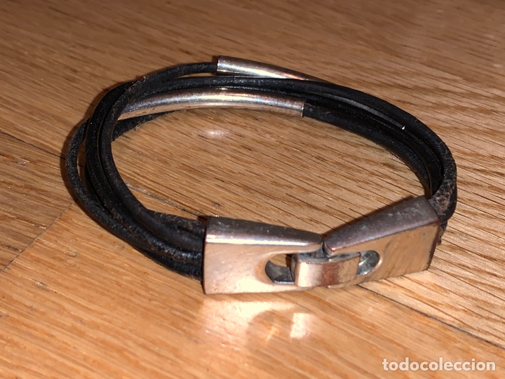 Joyeria: Pulsera en piel y metal plateado - Foto 1