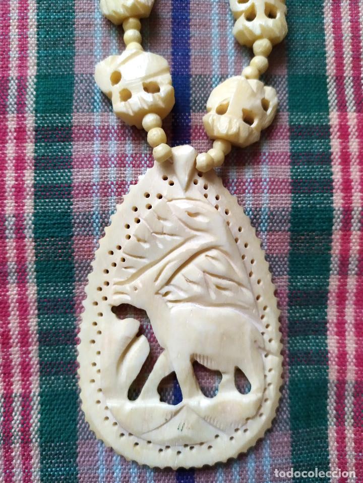 Joyeria: COLLAR DE HUESO TALLADO