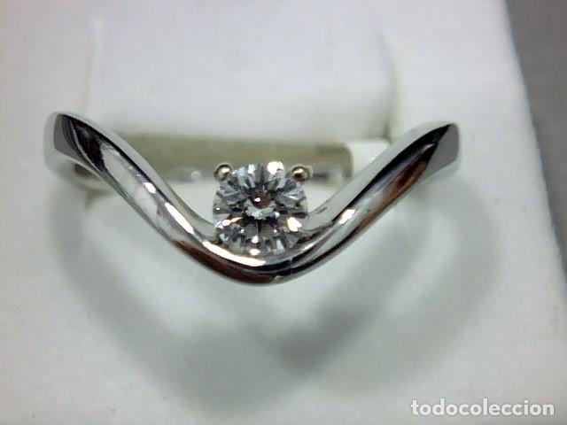 Joyeria: anillo oro blanco 18 kl y diamante - Foto 4