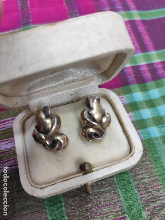 Joyeria: Antiguos pendientes de oro - Foto 2