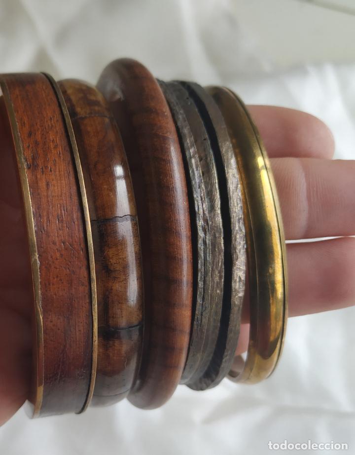 Joyeria: Lote 5 pulseras r&iacute;gidas - Foto 1