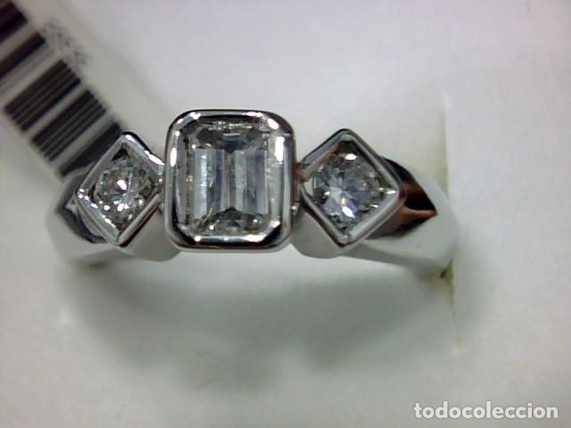 Joyeria: anillo oro blanco 18 kl y diamantes - Foto 1
