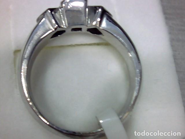 Joyeria: anillo oro blanco 18 kl y diamantes - Foto 5
