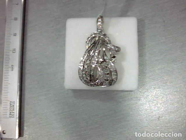 Joyeria: colgante oro 18 kt y diamantes - Foto 3