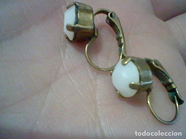 Jewelry: PENDIENTES ANTIGUOS BISUTERIA LAT&Oacute;N MUY BONITOS 1 CMS LA PIEDRA BLANCA