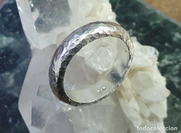 Joyeria: Anillo de Plata con textura Martel&eacute; - Foto 3