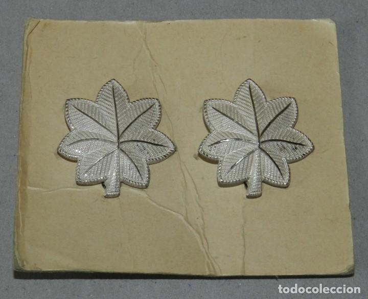 Joyeria: 2 BROCHES REALIZADOS EN PLATA CON FORMA DE HOJA, MIDEN 3 CMS. - Foto 1