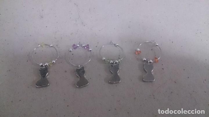 Joyeria: 4 pendientes de gatos metal. M32 - Foto 3